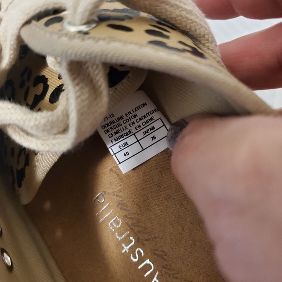 EMU Australia Agonis Leopard Print Sneaker Flats, Size 9, Laceup Ret. $80 - Picture 7 of 11